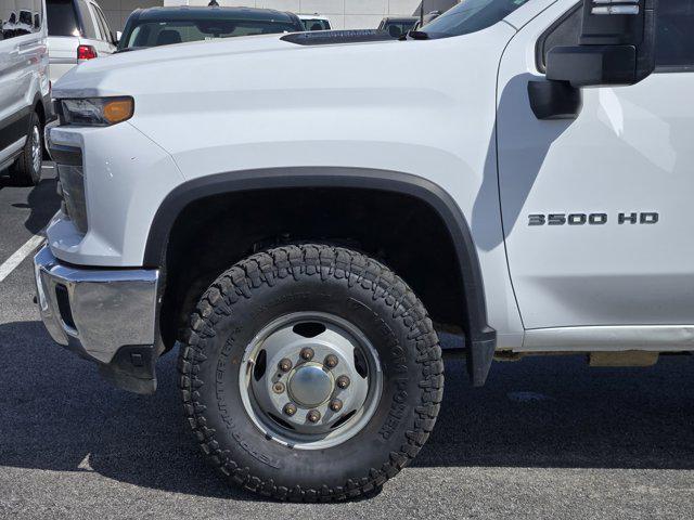 2024 Chevrolet Silverado 3500HD 4WD Crew Cab Long Bed Work Truck