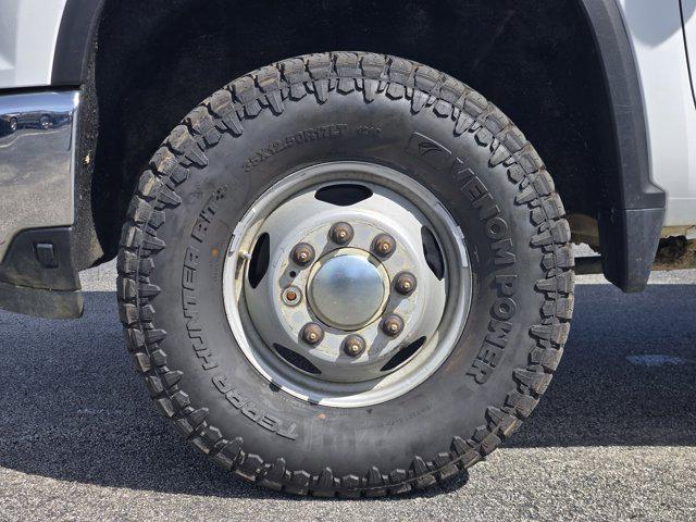 2024 Chevrolet Silverado 3500HD 4WD Crew Cab Long Bed Work Truck