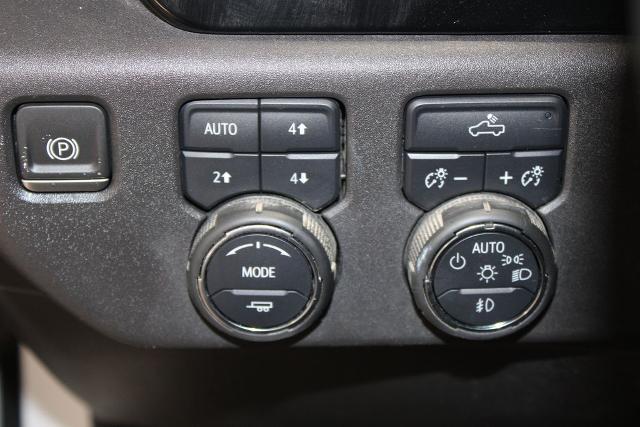 2024 Chevrolet Silverado 1500 4WD Crew Cab Short Bed LT Trail Boss