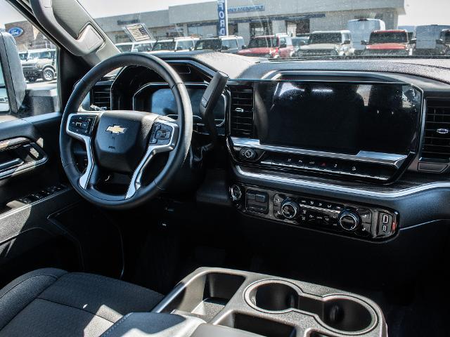 2025 Chevrolet Silverado 2500HD 4WD Crew Cab Standard Bed LT