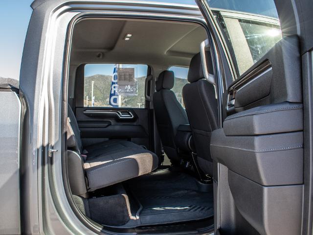 2025 Chevrolet Silverado 2500HD 4WD Crew Cab Standard Bed LT