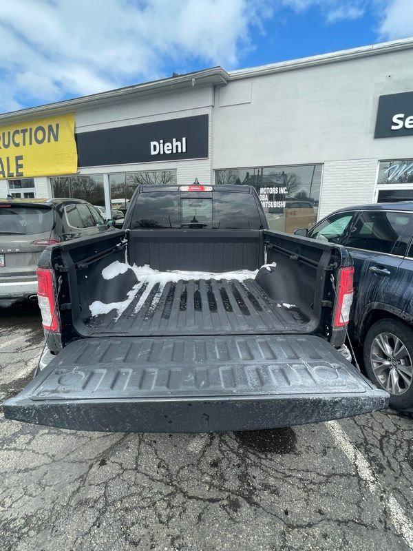 2019 RAM 1500 Big Horn/Lone Star Crew Cab 4x4 57 Box