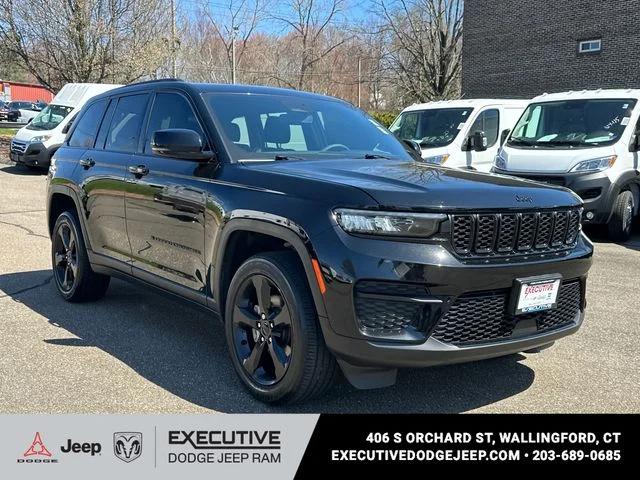 2023 Jeep Grand Cherokee Altitude 4x4