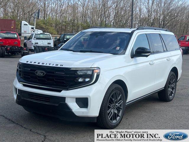 2025 Ford Expedition Platinum for sale in Webster, MA