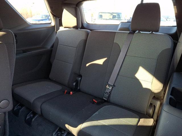 2023 Chevrolet Traverse AWD LT Cloth