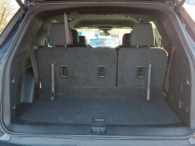 2023 Chevrolet Traverse AWD LT Cloth