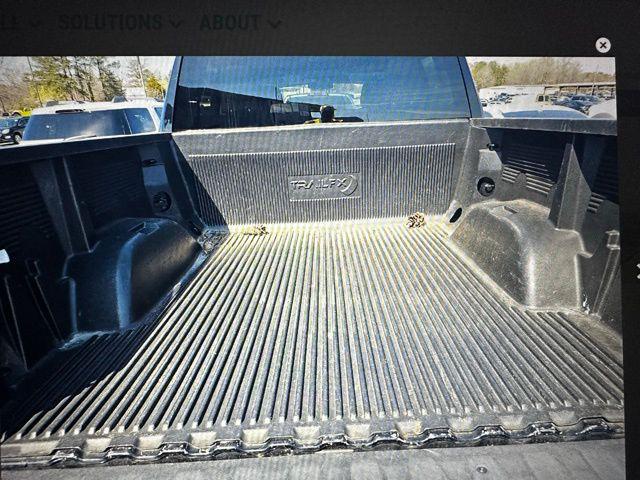 2020 Chevrolet Silverado 1500 4WD Crew Cab Short Bed LT