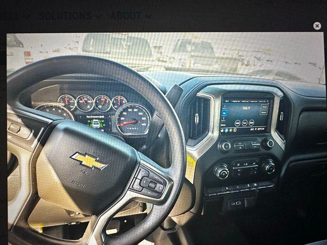 2020 Chevrolet Silverado 1500 4WD Crew Cab Short Bed LT