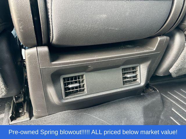 2020 Chevrolet Silverado 1500 4WD Crew Cab Short Bed LT