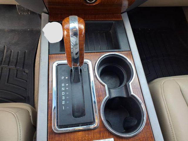 2010 Ford Expedition Unknown