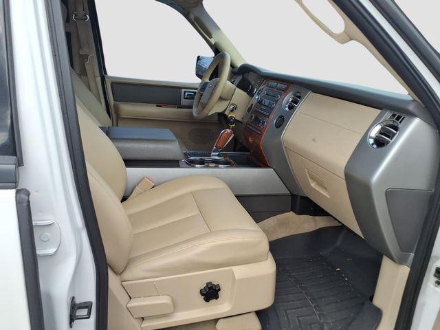 2010 Ford Expedition Unknown