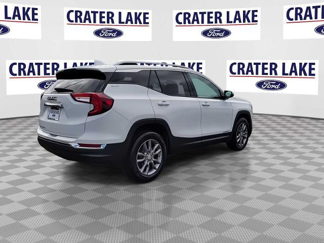 2024 GMC Terrain FWD SLT