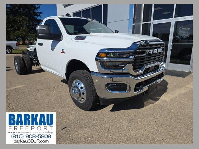 2026 RAM Ram 3500 Chassis Cab RAM 3500 TRADESMAN CHASSIS REGULAR CAB 4X4 84 CA