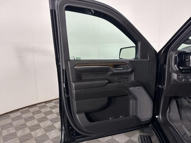 2024 Chevrolet Silverado 1500 4WD Crew Cab Short Bed High Country