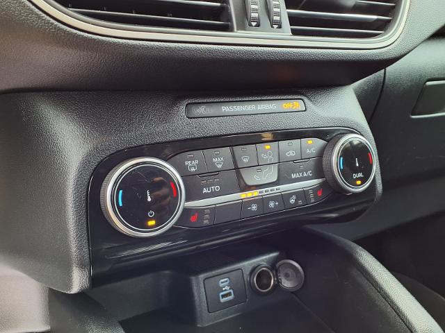 2022 Ford Escape SEL Hybrid