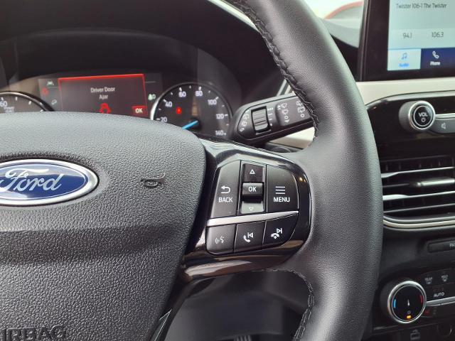 2022 Ford Escape SEL Hybrid