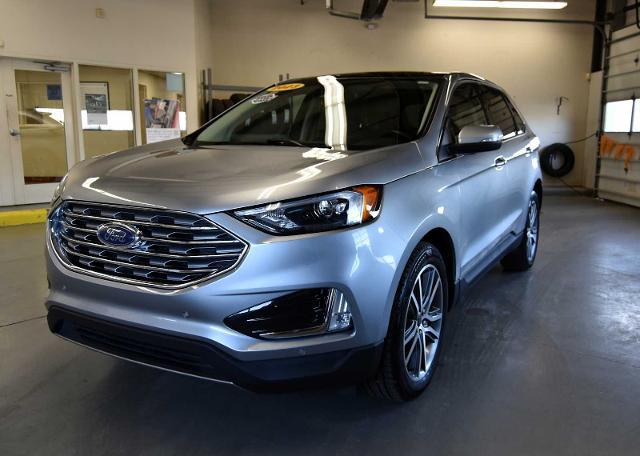2023 Ford Edge Titanium