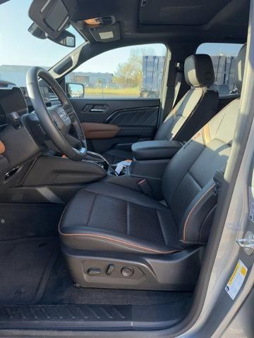2023 GMC Canyon 4WD Crew Cab Short Box AT4