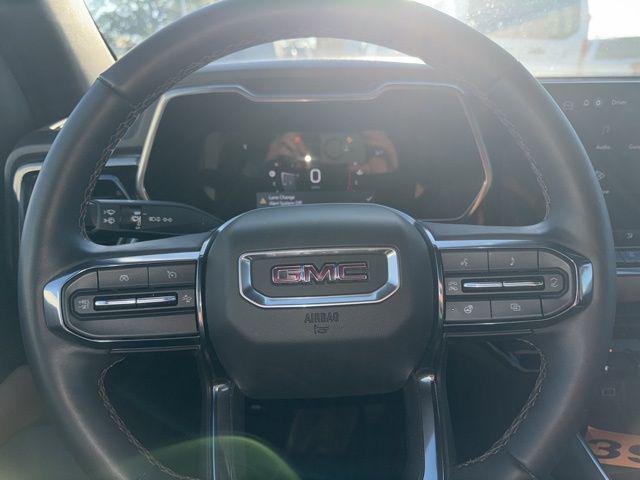 2023 GMC Canyon 4WD Crew Cab Short Box AT4