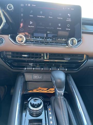 2023 GMC Canyon 4WD Crew Cab Short Box AT4