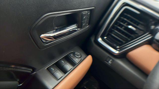 2023 GMC Canyon 4WD Crew Cab Short Box AT4