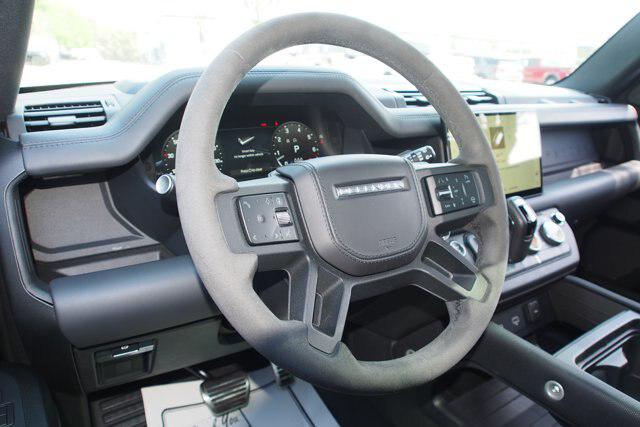 2024 Land Rover Defender 110 P525 V8