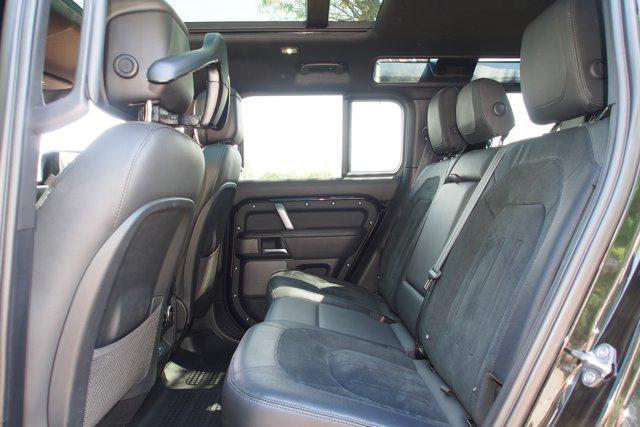 2024 Land Rover Defender 110 P525 V8
