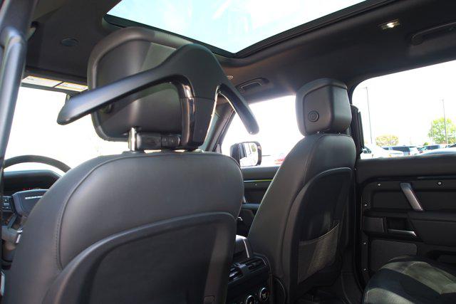 2024 Land Rover Defender 110 P525 V8