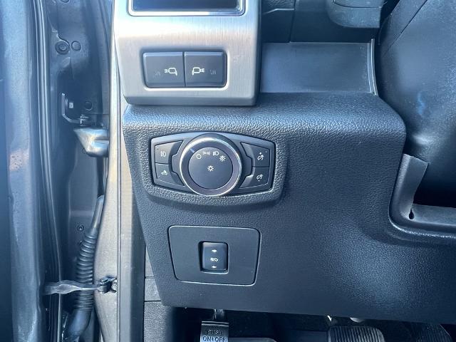 2017 Ford F-150 Platinum