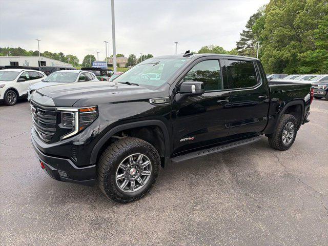 2024 GMC Sierra 1500 4WD Crew Cab Short Box AT4
