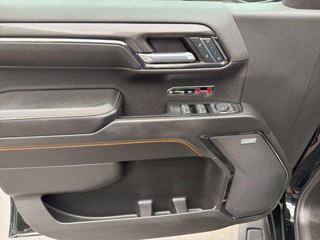 2024 GMC Sierra 1500 4WD Crew Cab Short Box AT4