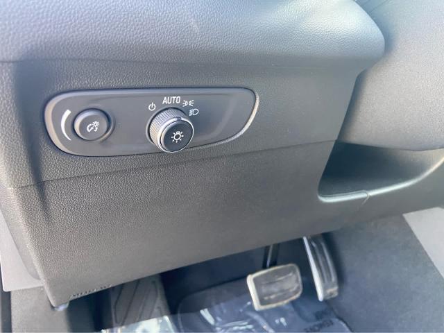 2023 Buick Envision Essence AWD