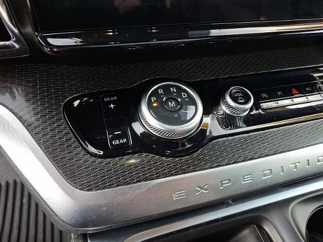 2025 Ford Expedition Platinum MAX
