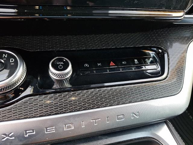 2025 Ford Expedition Platinum MAX