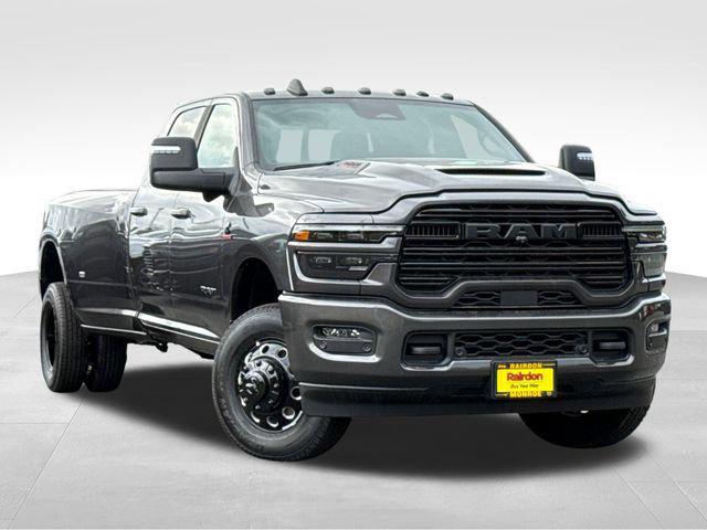 2026 RAM Ram 3500 RAM 3500 LARAMIE CREW CAB 4X4 8 BOX