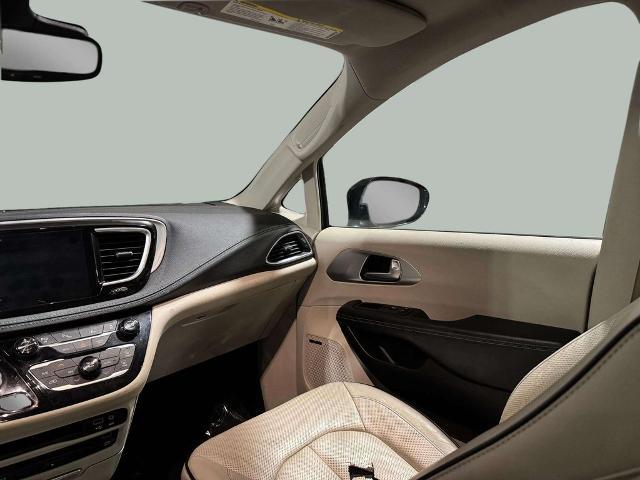 2019 Chrysler Pacifica Hybrid Limited