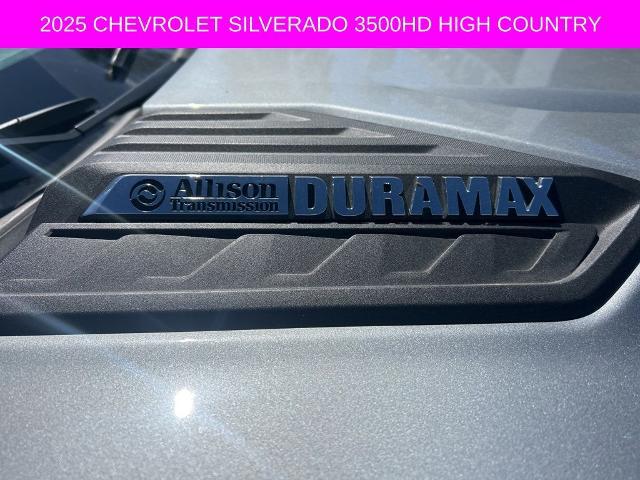 2025 Chevrolet Silverado 3500HD 4WD Crew Cab Long Bed High Country