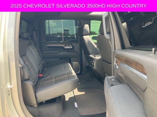 2025 Chevrolet Silverado 3500HD 4WD Crew Cab Long Bed High Country