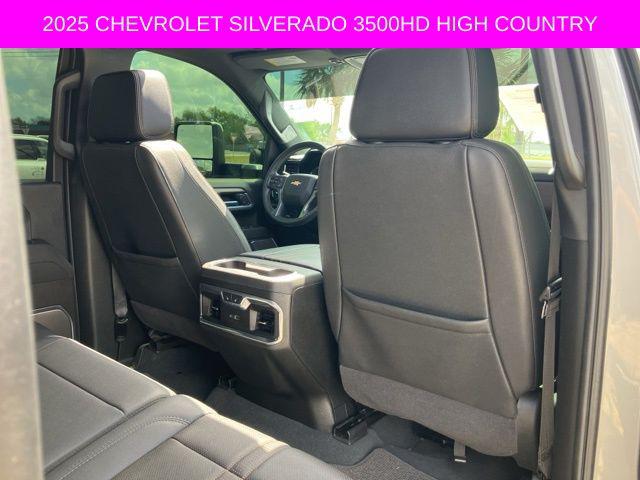 2025 Chevrolet Silverado 3500HD 4WD Crew Cab Long Bed High Country