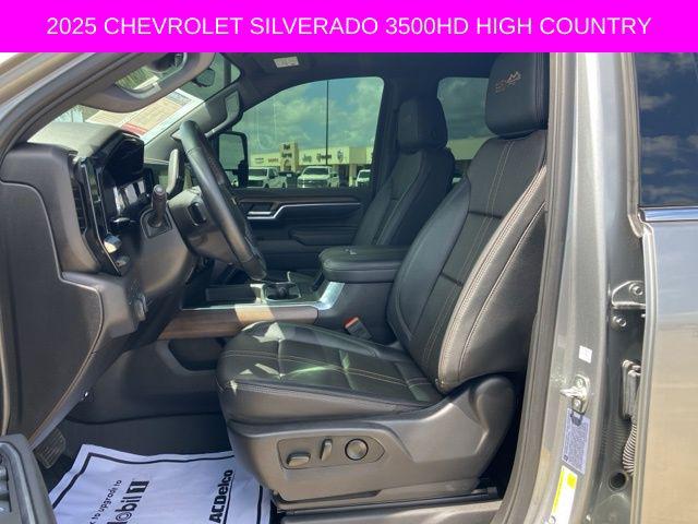 2025 Chevrolet Silverado 3500HD 4WD Crew Cab Long Bed High Country