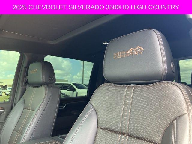 2025 Chevrolet Silverado 3500HD 4WD Crew Cab Long Bed High Country