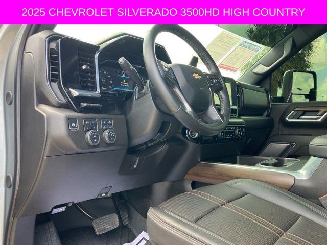 2025 Chevrolet Silverado 3500HD 4WD Crew Cab Long Bed High Country
