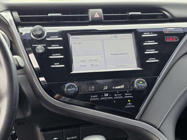 2019 Toyota Camry SE