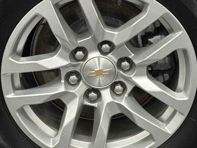 2024 Chevrolet Suburban 4WD LT