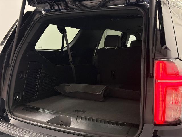 2024 Chevrolet Suburban 4WD LT