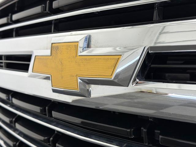 2024 Chevrolet Suburban 4WD LT