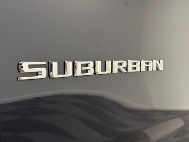 2024 Chevrolet Suburban 4WD LT