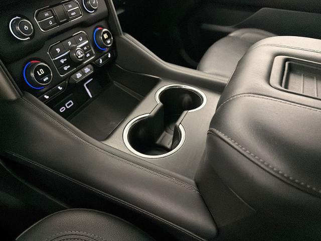 2024 Chevrolet Suburban 4WD LT