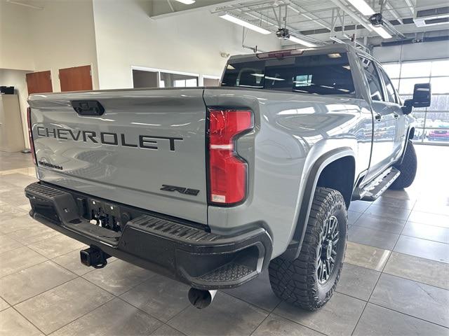 2025 Chevrolet Silverado 2500HD 4WD Crew Cab Standard Bed ZR2