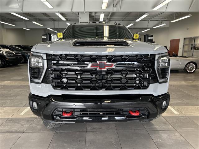 2025 Chevrolet Silverado 2500HD 4WD Crew Cab Standard Bed ZR2